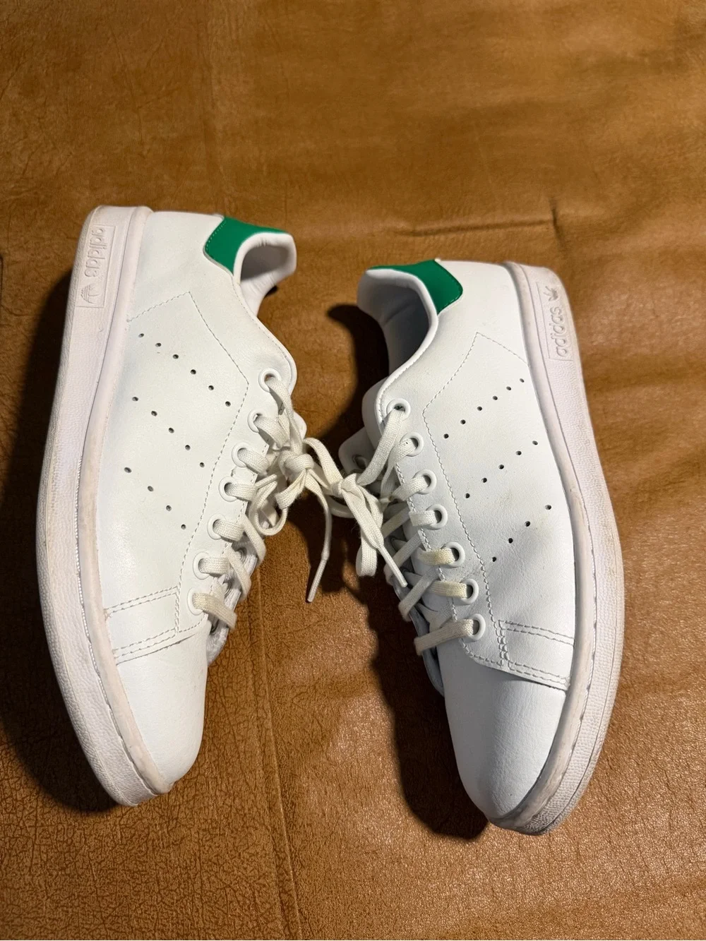 Adidas Stan Smith Men’s White Sneakers with Green Heel Tab